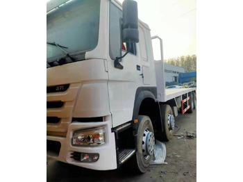 Camión cisterna SINOTRUK HOWO