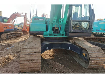 Excavadora de cadenas Kobelco SK200LC: foto 5