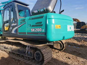 Excavadora de cadenas Kobelco SK200LC: foto 3