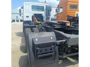 Cabeza tractora SINOTRUK HOWO