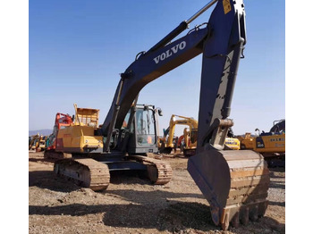 Excavadora de cadenas Volvo EC240LC: foto 2