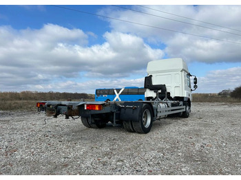 Camión chasis DAF CF75.310: foto 3