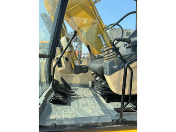 Excavadora de cadenas CAT 320CL: foto 4