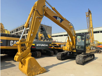 Excavadora de cadenas CAT 320CL: foto 2
