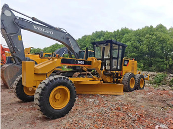 Grader CATERPILLAR 140K: foto 2