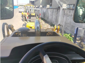 Retroexcavadora CATERPILLAR 420F: foto 4