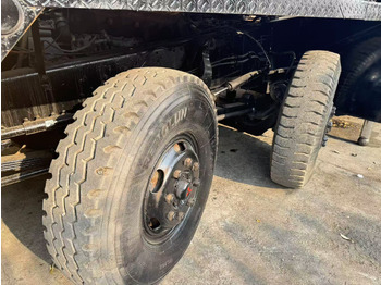 Autogrúa KATO NK400E: foto 5