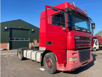 Leasing de DAF XF 95.430 Tractor DAF XF 95.430 Tractor: foto 1