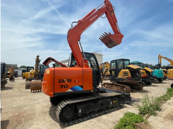Miniexcavadora HITACHI ZX70