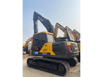 Excavadora de cadenas VOLVO EC140