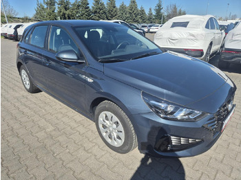 Coche HYUNDAI