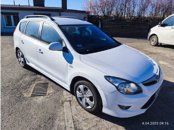 Coche HYUNDAI