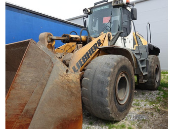 Cargadora de ruedas LIEBHERR L 566