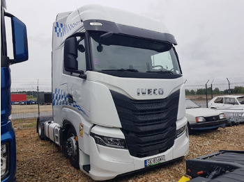 Cabeza tractora IVECO