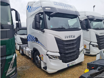 Cabeza tractora IVECO