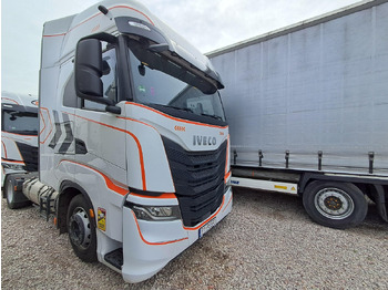 Cabeza tractora IVECO