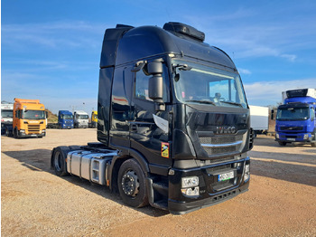 Cabeza tractora IVECO