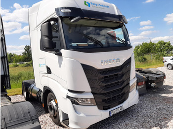 Cabeza tractora IVECO S-WAY