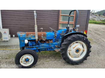 Tractor FORD