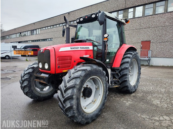 Tractor 2006 Massey Ferguson 5460 – 4471 timer – Velholdt traktor i god stand: foto 4