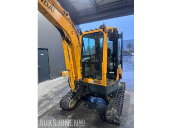 Miniexcavadora 2012 HYUNDAI ROBEX 35Z-9 4,1TONN MINIGRAVER. 2135TIMER NYE BELTER 2024. GRAVESKUFF. PLANERINGSKUFF.: foto 3 Miniexcavadora 2012 HYUNDAI ROBEX 35Z-9 4,1TONN MINIGRAVER. 2135TIMER NYE BELTER 2024. GRAVESKUFF. PLANERINGSKUFF.: foto 3