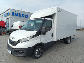Furgoneta caja cerrada IVECO Daily 35c16