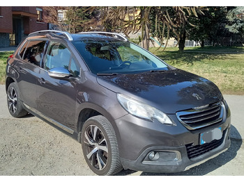 Sedan PEUGEOT