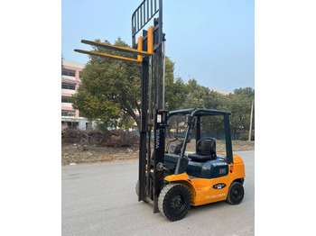 Carretilla elevadora diésel TOYOTA
