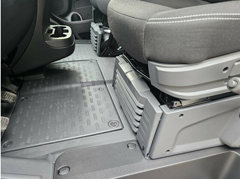 Furgón nuevo FIAT Ducato 35 140 Serie10-9.2 L2H1 Premium Kabine...: foto 4