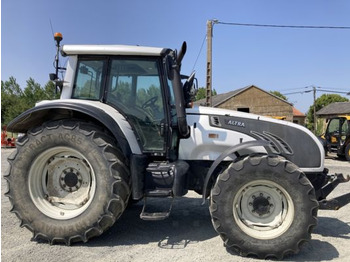 Tractor Valtra T 152: foto 5
