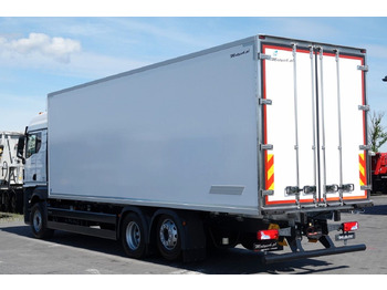 Camión caja cerrada MAN TGX 26.520 / 6x2 / CHŁODNIA -8,6 M / AGREGAT THE: foto 3