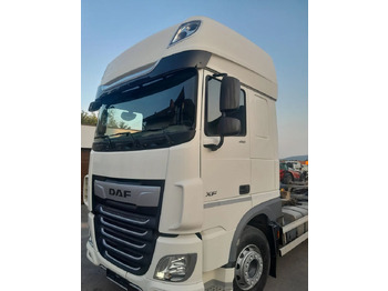 Camión chasis DAF XF 106 450