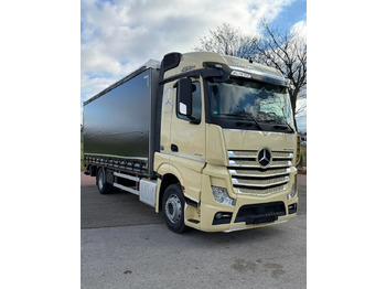 Camión lona MERCEDES-BENZ Actros 1846