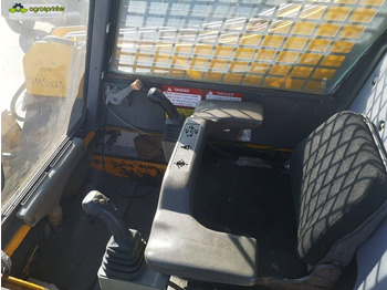 Minicargadora JCB 185: foto 5