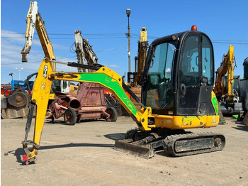 Miniexcavadora JCB 8018