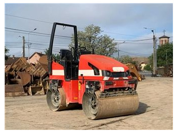 Apisonadora de asfalto JCB