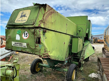 Cosechadora de granos John Deere 952 FOR PARTS: foto 3