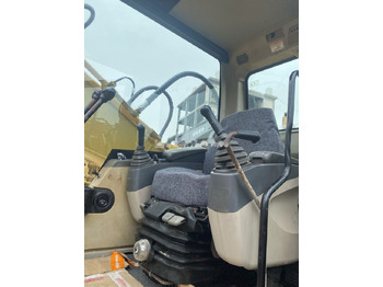 Excavadora de cadenas CATERPILLAR 320C