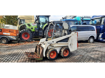 Minicargadora BOBCAT