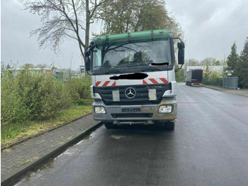 Camión volquete MERCEDES-BENZ