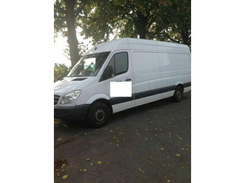 Furgón MERCEDES-BENZ Sprinter 311