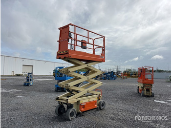 Plataforma de tijeras JLG