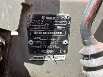 Minicargadora BOBCAT S70: foto 5
