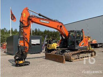 Excavadora de cadenas DOOSAN DX235LCR-5