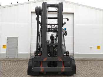 Carretilla elevadora diésel Linde H80D-03/900-396 EVO: foto 3 Carretilla elevadora diésel Linde H80D-03/900-396 EVO: foto 3