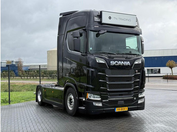 Cabeza tractora SCANIA S 650 V8