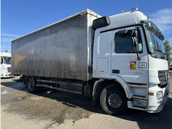 Camión lona MERCEDES-BENZ Actros 1832