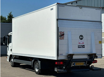 Camión caja cerrada MAN TGL 8.220 4x2 Gesloten Opbouw / Laadklep / Euro 6: foto 4