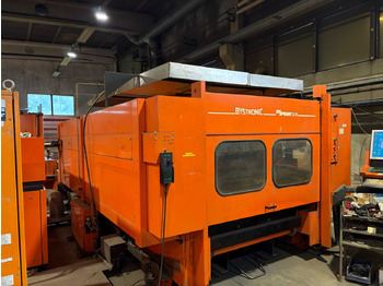 Máquina para metal