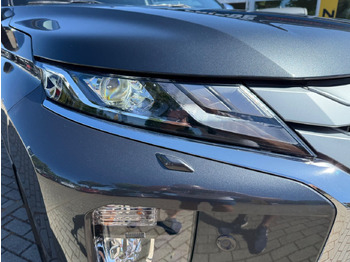 SUV/ Todoterreno Mitsubishi L200 Basis Doppelkabine 4WD LED LEDER NAVI ACC: foto 3